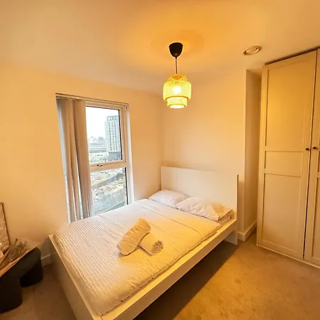 Deansgate City Centre Apartment-2